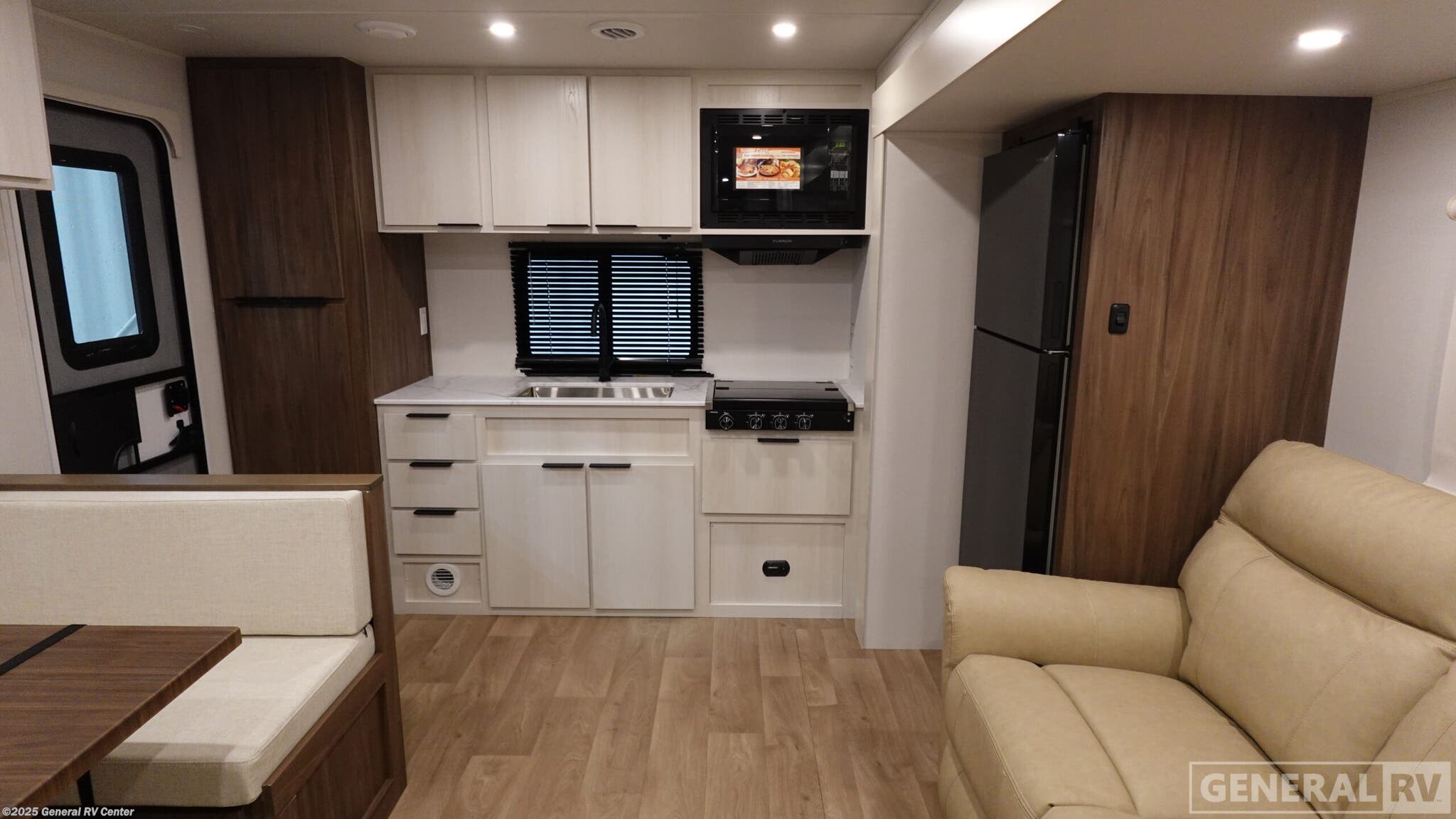 Call now about this 2026 Winnebago Access 25RK! 2026 Winnebago Access 25RK - New Travel Trailer For Sale by General RV Center in Clarkston, Michigan
