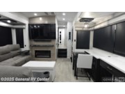 New 2026 Jayco Pinnacle 38FBRK available in Clarkston, Michigan