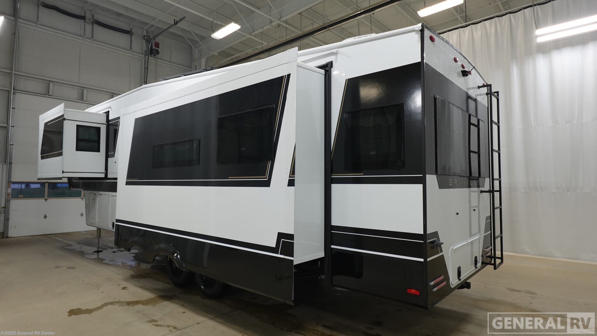 Contact us now about this 2026 Brinkley RV Model Z 3100! 2026 Model Z 3100 by Brinkley RV from General RV Center in Clarkston, Michigan