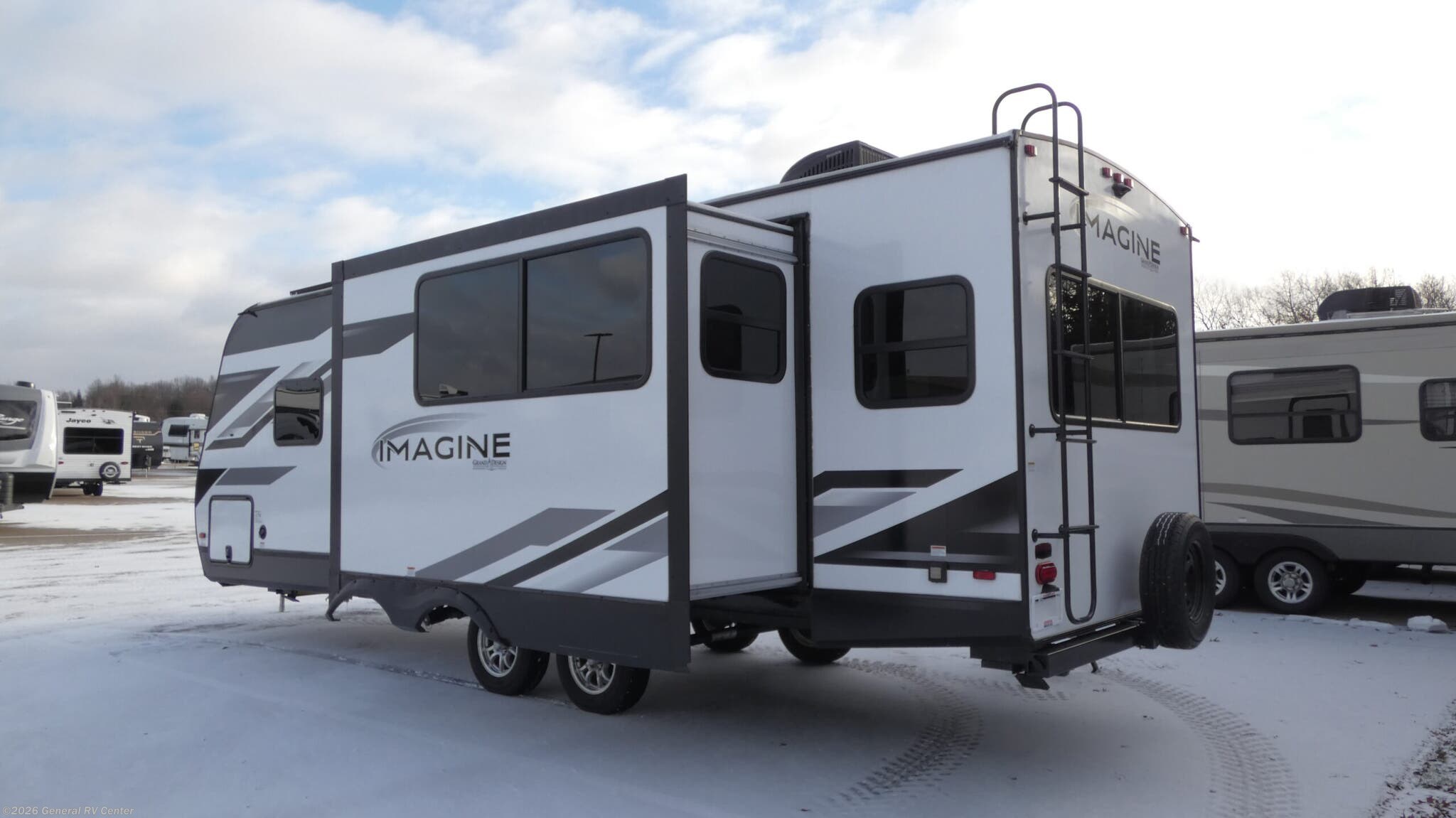 Contact us now about this 2022 Grand Design Imagine 2500RL! 2022 Imagine 2500RL by Grand Design from General RV Center in Clarkston, Michigan