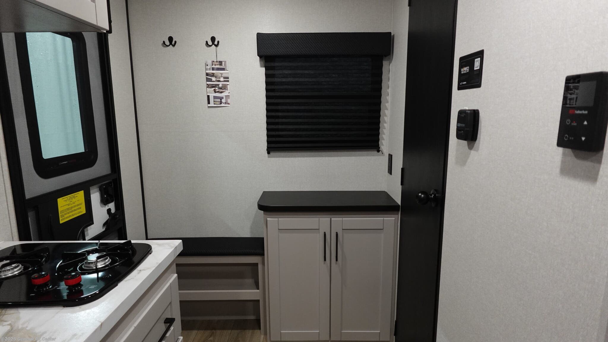 Call now about this 2026 Jayco Jay Feather Air SL 15TBSL! 2026 Jayco Jay Feather Air SL 15TBSL - New Travel Trailer For Sale by General RV Center in Clarkston, Michigan