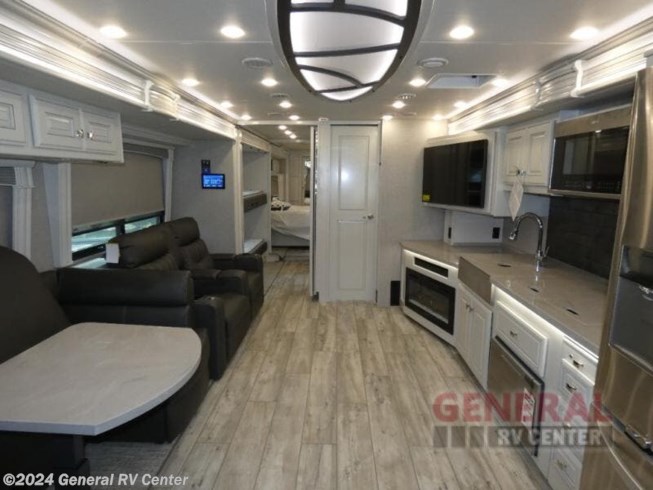 2024 Discovery LXE 40G by Fleetwood from General RV Center in Ocala, Florida