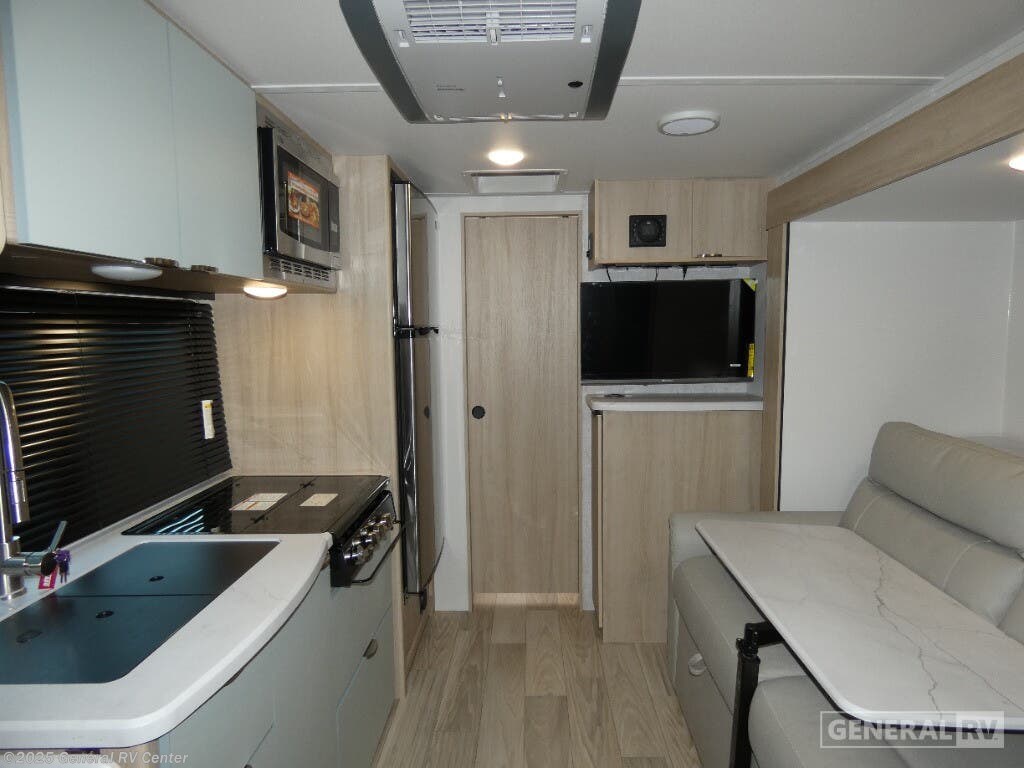 Call now about this 2025 Winnebago Micro Minnie FLX 2108FBS! 2025 Winnebago Micro Minnie FLX 2108FBS - New Travel Trailer For Sale by General RV Center in Ocala, Florida