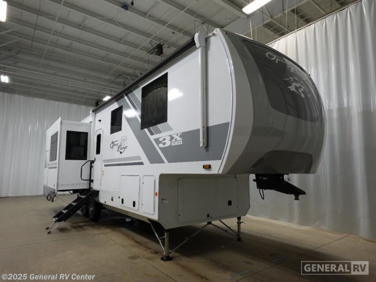 Email now about this 2025 Highland Ridge Open Range RF287RLS! New 2025 Highland Ridge Open Range RF287RLS available in Ocala, Florida