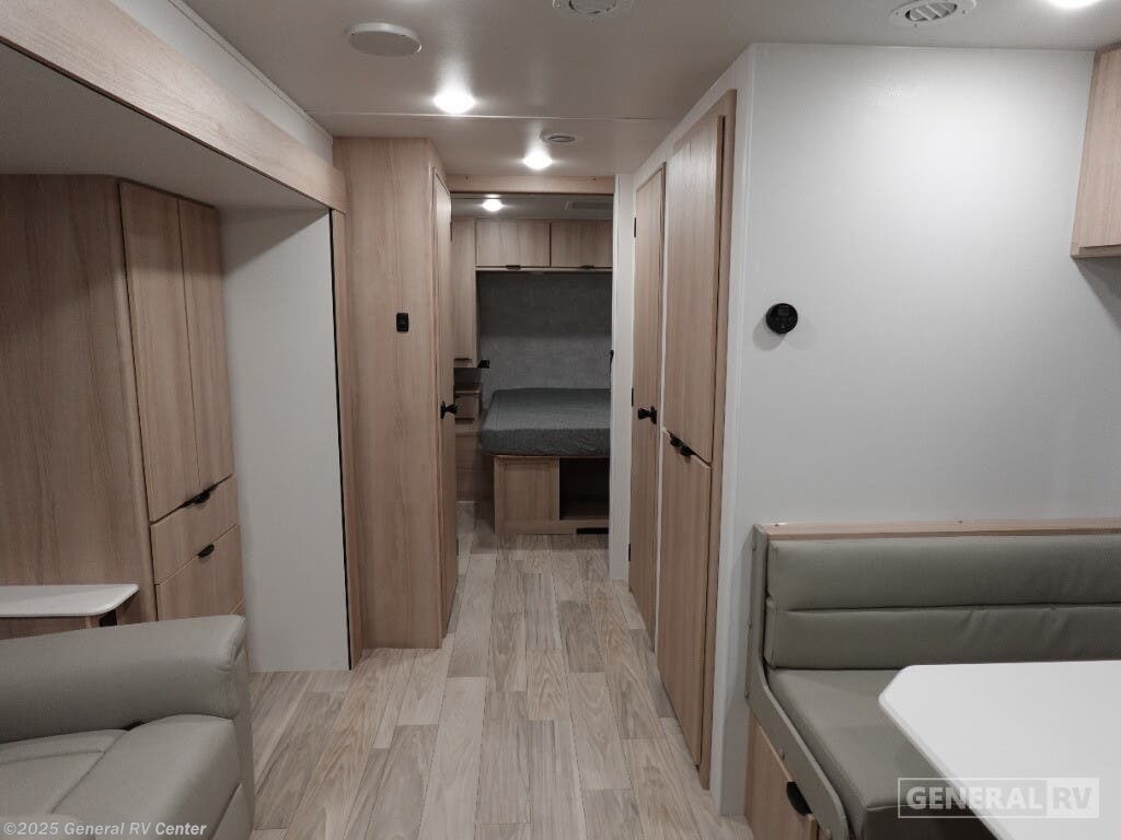 New 2025 Winnebago Minnie 2529RG available in Ocala, Florida