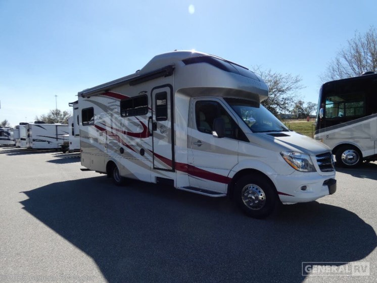 Email now about this 2017 Tiffin Wayfarer 24QW-2SL! Used 2017 Tiffin Wayfarer 24QW-2SL available in Ocala, Florida