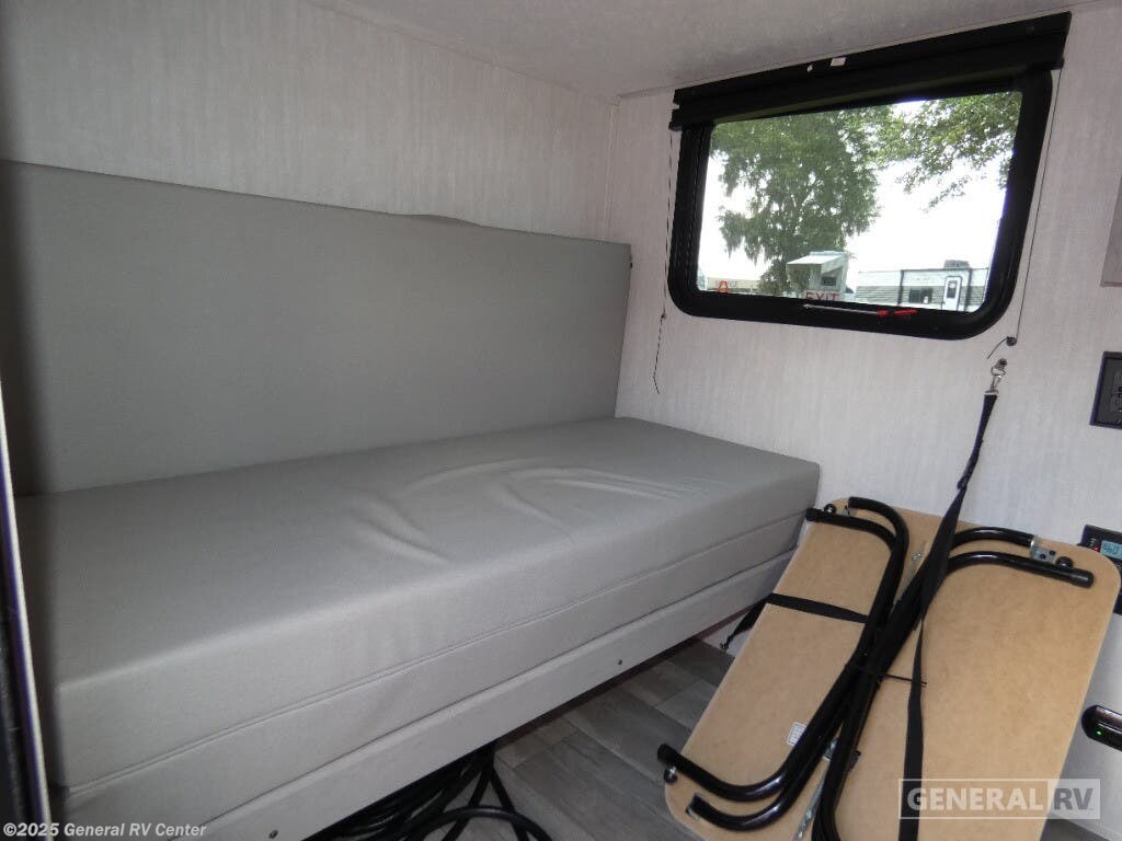 New 2025 Coachmen Clipper 8000ROK available in Ocala, Florida