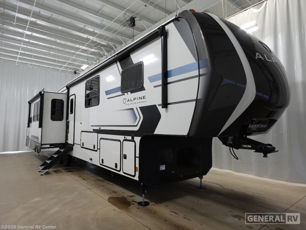 Email now about this 2026 Keystone Avalanche 379MB! New 2026 Keystone Avalanche 379MB available in Ocala, Florida