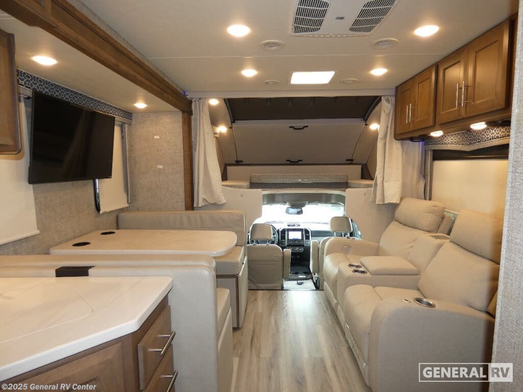 Used 2022 Thor Motor Coach Omni XG32 available in Ocala, Florida