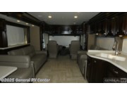 Used 2016 Thor Motor Coach Venetian 333 available in Ocala, Florida