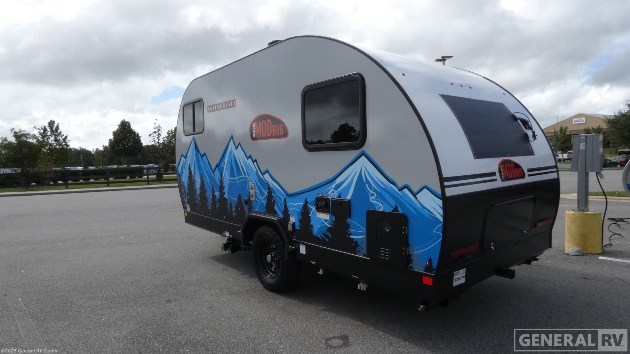 Contact us now about this 2026 Modern Buggy Trailers Big Buggy BB16! 2026 Big Buggy BB16 by Modern Buggy Trailers from General RV Center in Ocala, Florida