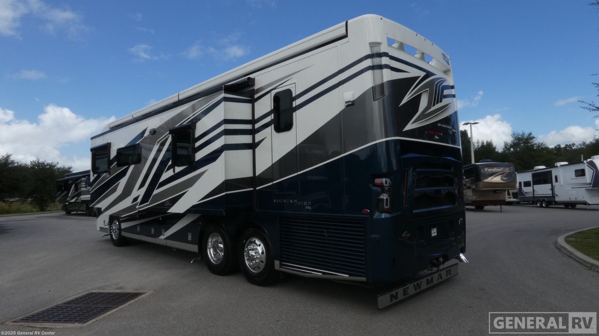 Contact us now about this 2026 Newmar Mountain Aire 3825! 2026 Mountain Aire 3825 by Newmar from General RV Center in Ocala, Florida