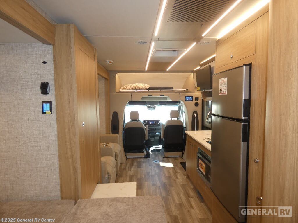 New 2026 Tiffin Wayfarer 25XPW available in Ocala, Florida