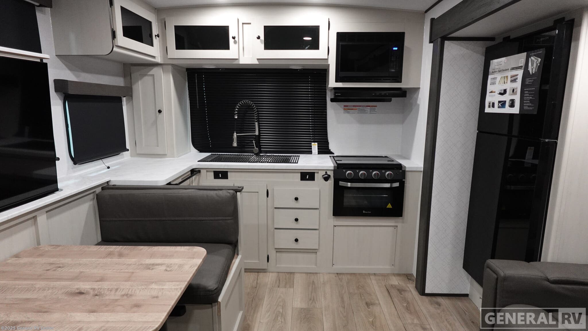 Call now about this 2026 Coachmen Spirit 2560RK! 2026 Coachmen Spirit 2560RK - New Travel Trailer For Sale by General RV Center in Ocala, Florida
