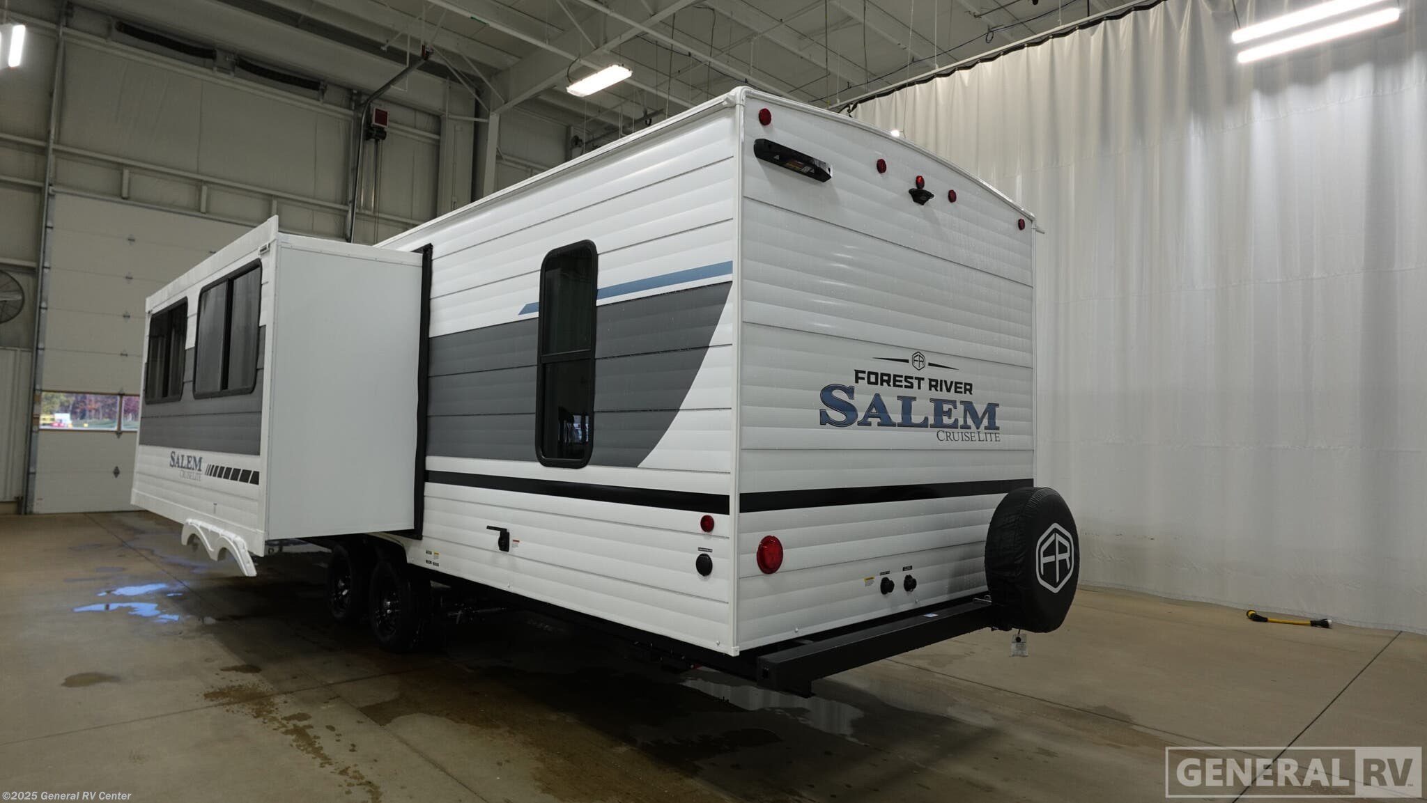 Contact us now about this 2025 Forest River Salem 273QBXL! 2025 Salem 273QBXL by Forest River from General RV Center in Ocala, Florida