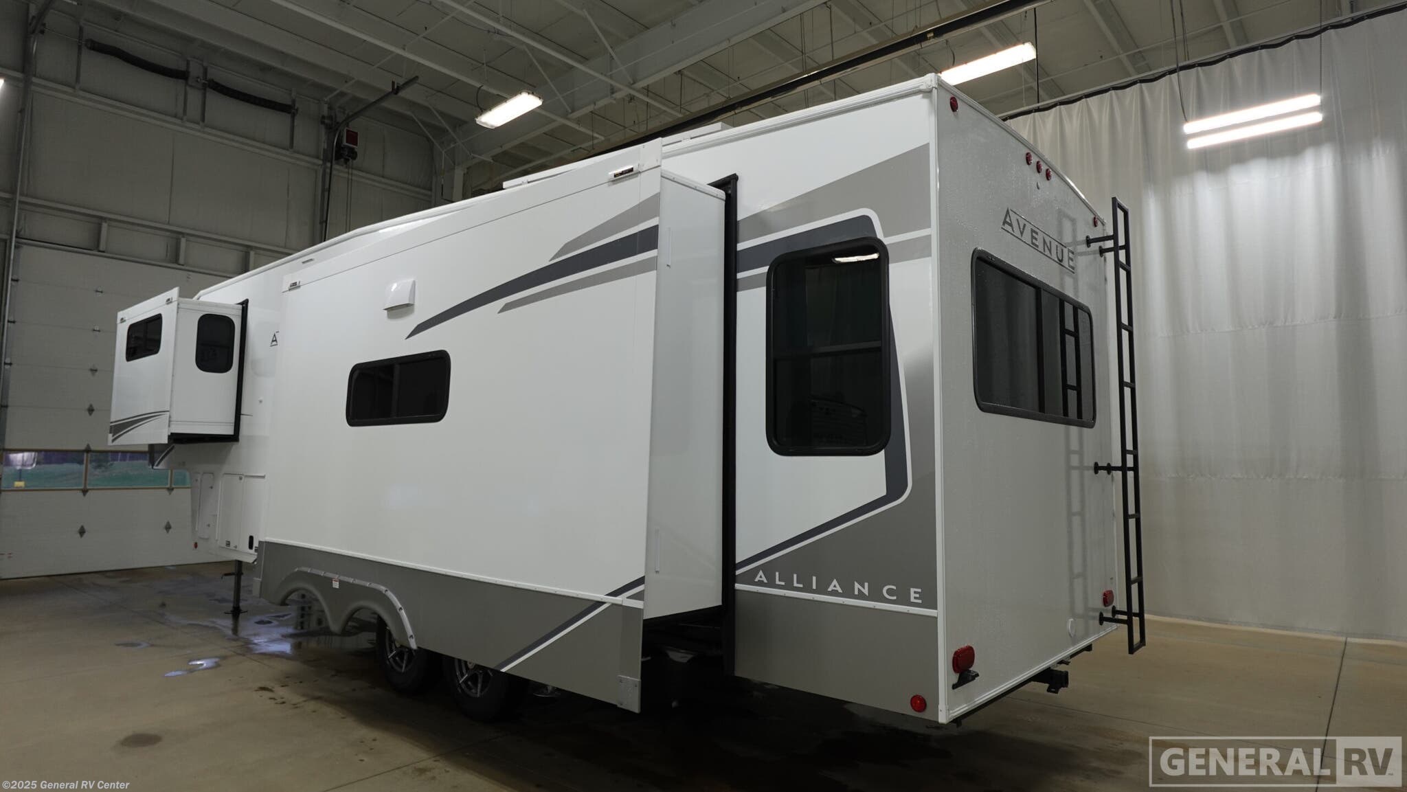 Contact us now about this 2026 Alliance RV Avenue 32RLS! 2026 Avenue 32RLS by Alliance RV from General RV Center in Ocala, Florida