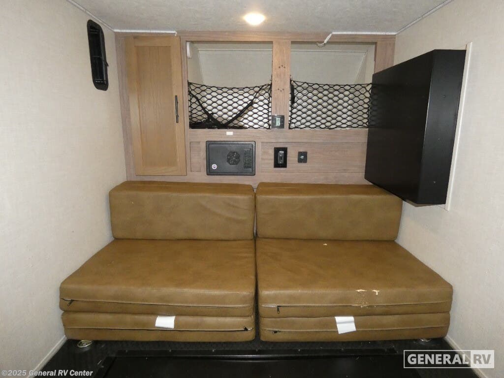 Used 2020 Forest River No Boundaries NB10.6 available in Ocala, Florida