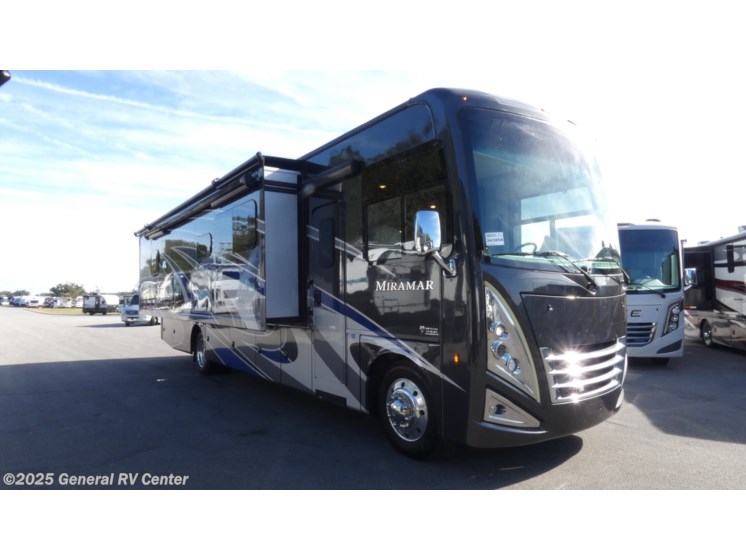 Email now about this 2022 Thor Motor Coach Miramar 35.2-2SL! Used 2022 Thor Motor Coach Miramar 35.2-2SL available in Ocala, Florida