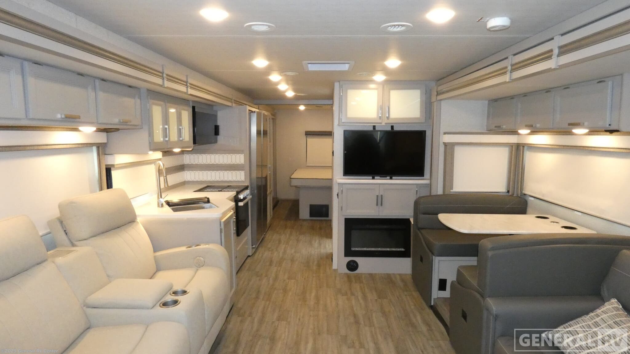 Call now about this 2024 Thor Motor Coach Luminate CC35! 2024 Thor Motor Coach Luminate CC35 - Used Class A For Sale by General RV Center in Ocala, Florida