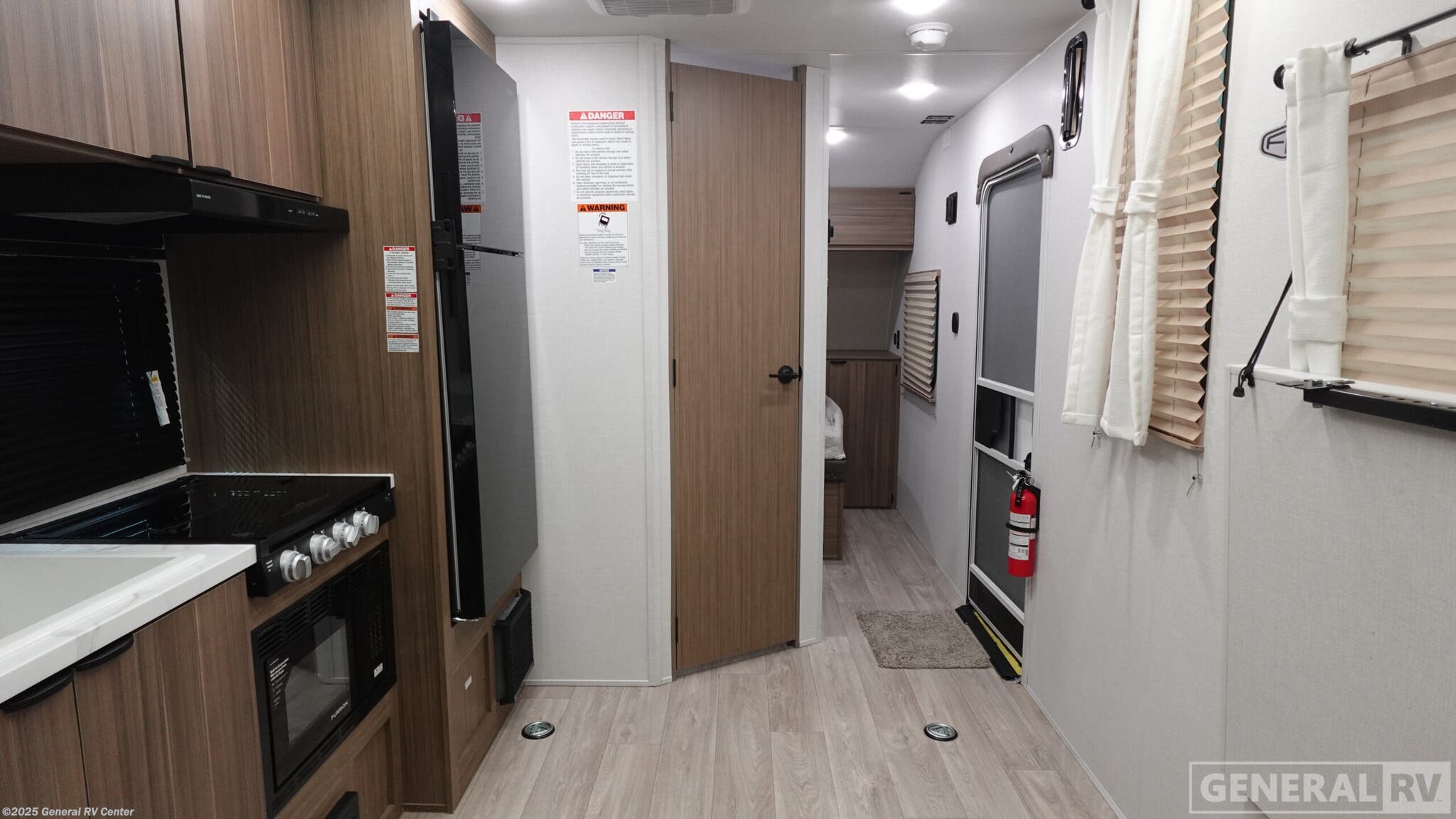 New 2026 Forest River Salem FSX 189RTK available in Ocala, Florida