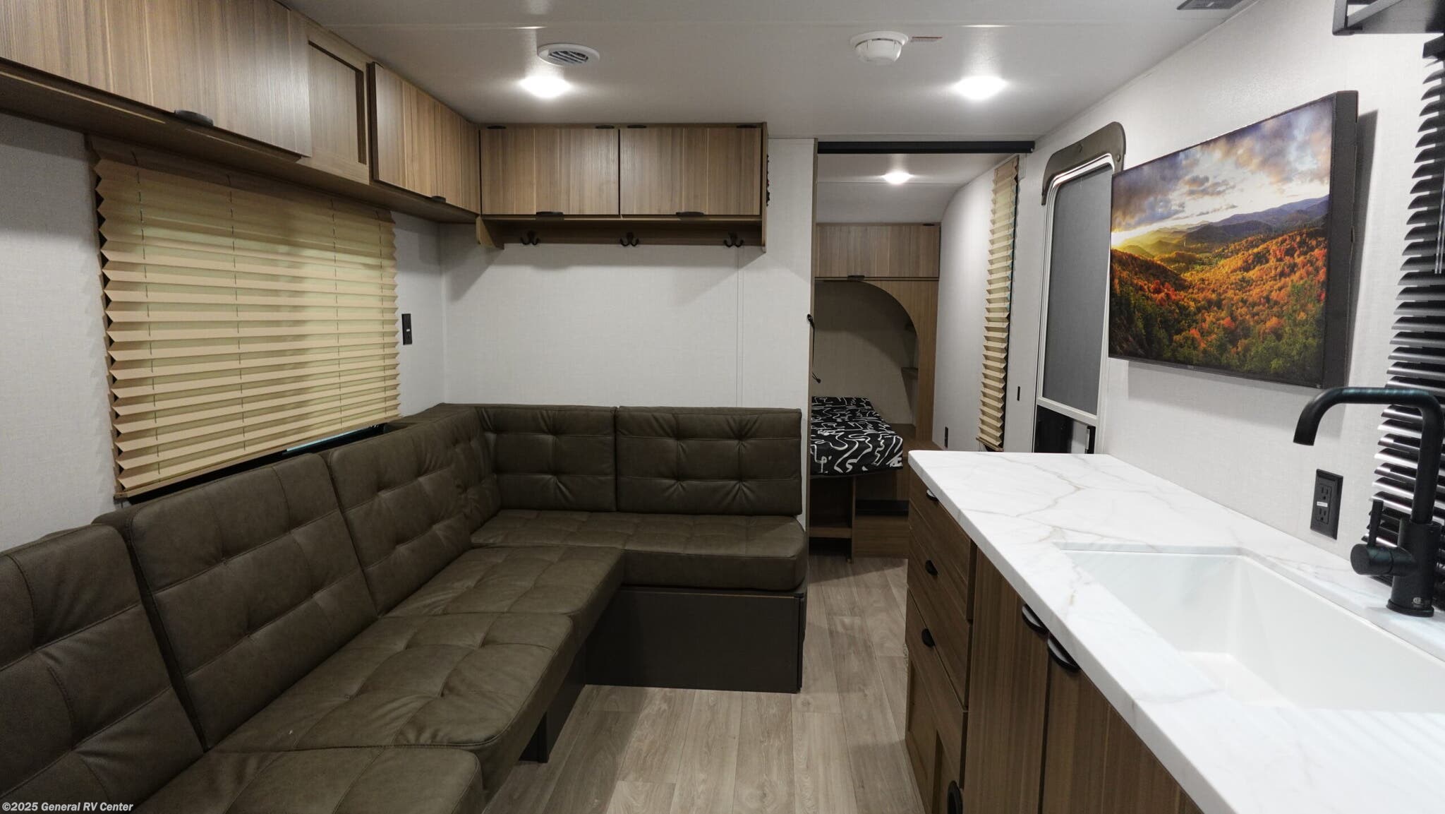 New 2026 Forest River Salem FSX 266BHLE available in Ocala, Florida