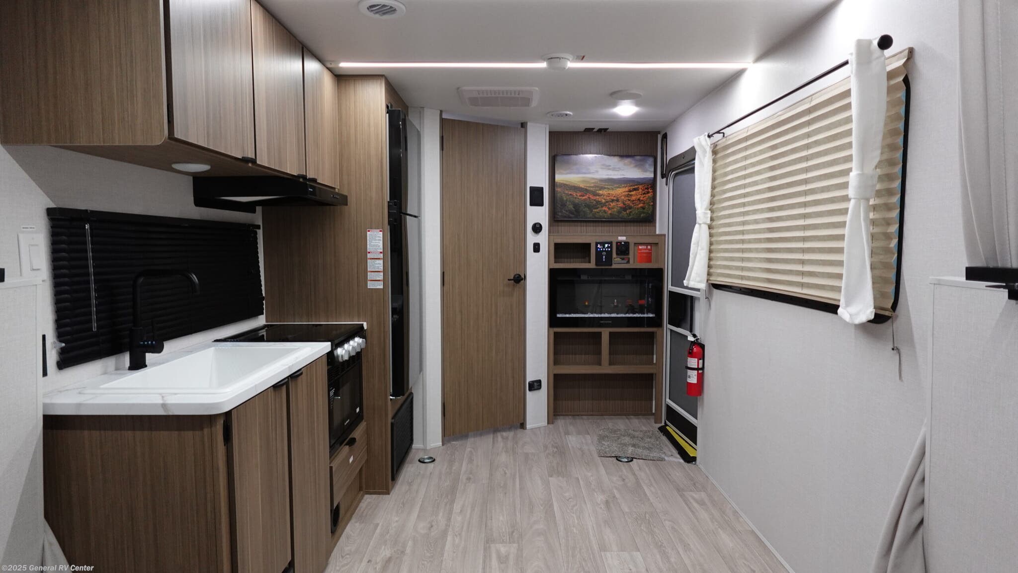 New 2026 Forest River Salem FSX 260RTK available in Ocala, Florida