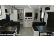 Used 2021 Coachmen Apex ULTRA LITE 300BH available in Ocala, Florida