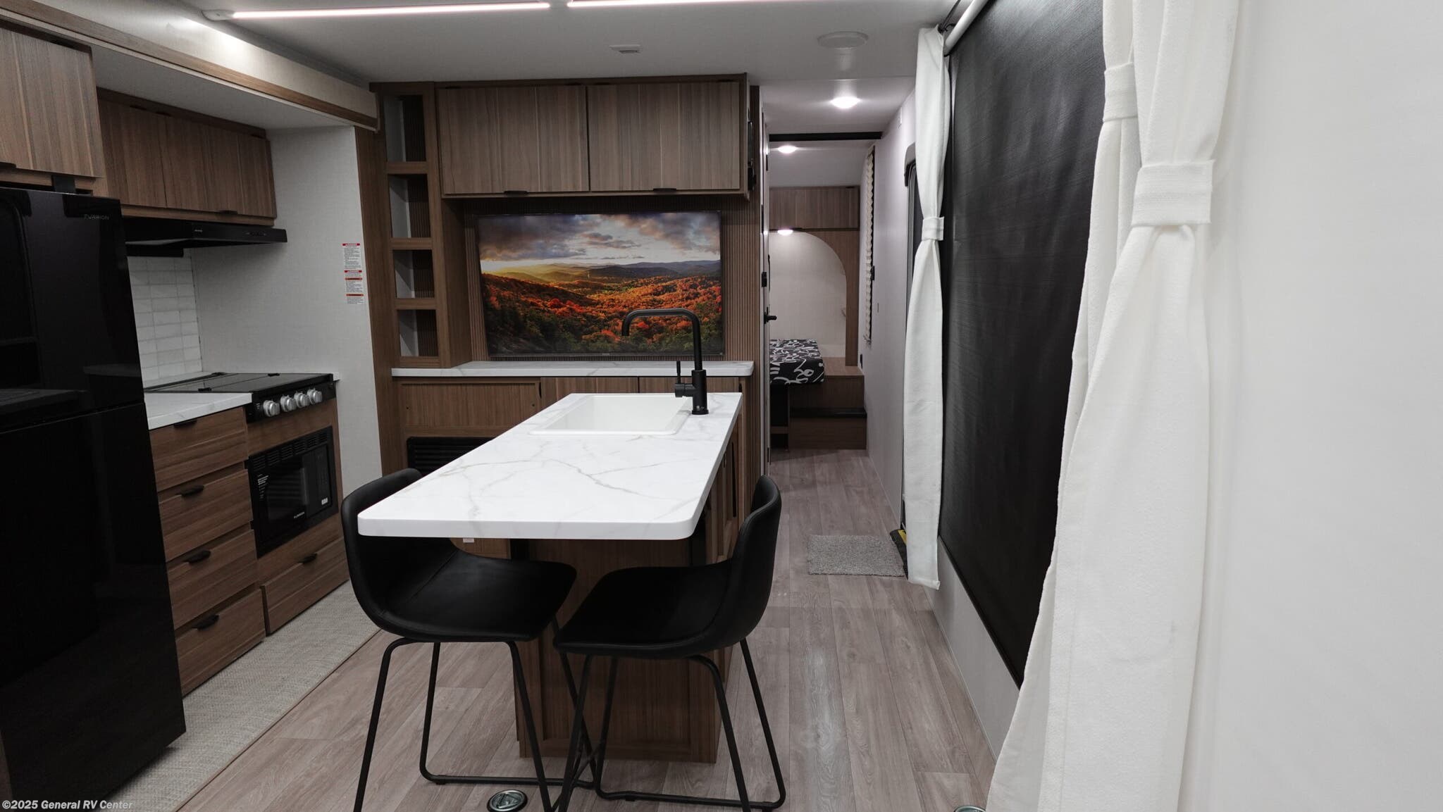 New 2026 Forest River Salem FSX 28VCX available in Ocala, Florida