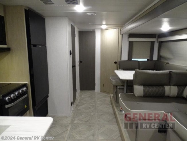 2024 Salem Cruise Lite Platinum 273QBXLX by Forest River from General RV Center in Dover, Florida