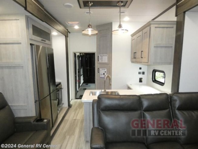 2024 Fuzion 430 by Keystone from General RV Center in Dover, Florida