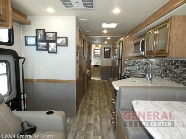 2022 Admiral 32S by Holiday Rambler from General RV Center in Dover, Florida