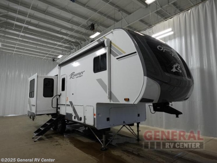 Email now about this 2025 Highland Ridge Roamer Light Duty 244RLS! New 2025 Highland Ridge Roamer Light Duty 244RLS available in Dover, Florida