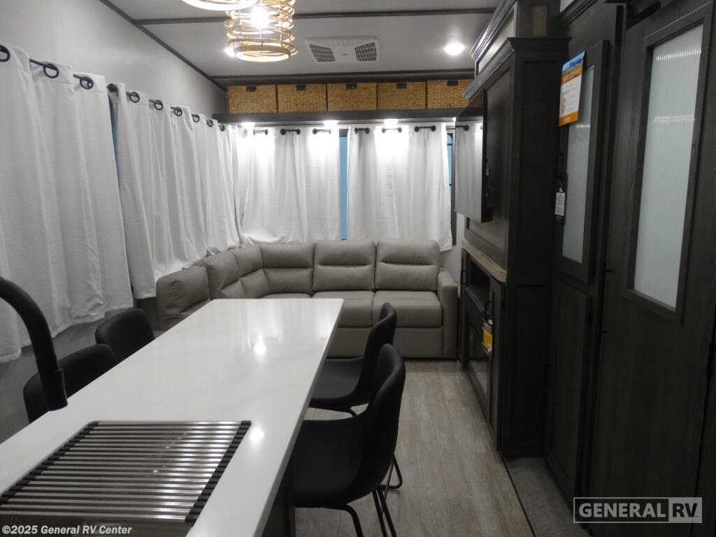 Call now about this 2024 Forest River Impression 282RLVIEW! 2024 Forest River Impression 282RLVIEW - New Fifth Wheel For Sale by General RV Center in Dover, Florida