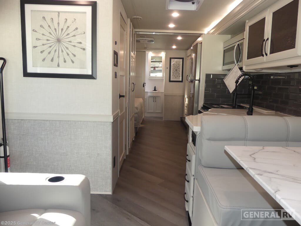 Call now about this 2025 Holiday Rambler Invicta 33HB! 2025 Holiday Rambler Invicta 33HB - New Class A For Sale by General RV Center in Dover, Florida