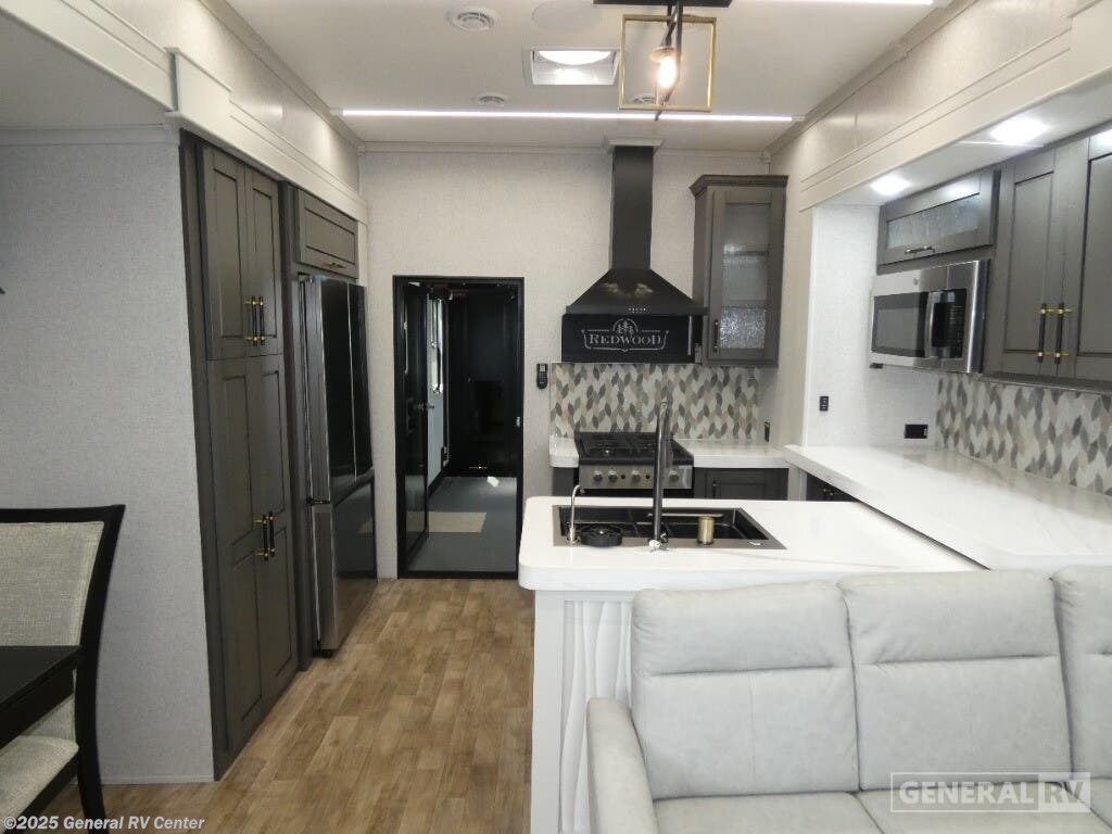 Call now about this 2025 CrossRoads Redwood 4512TH! 2025 CrossRoads Redwood 4512TH - New Fifth Wheel For Sale by General RV Center in Dover, Florida