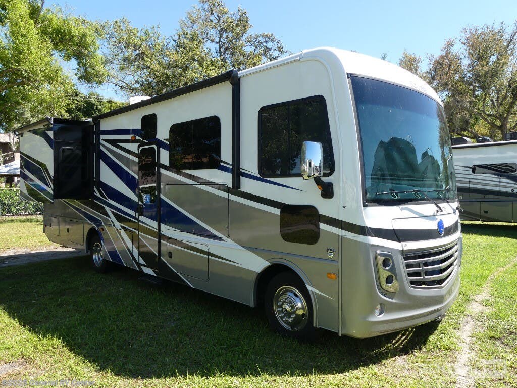 Email now about this 2025 Holiday Rambler Eclipse 32S! New 2025 Holiday Rambler Eclipse 32S available in Dover, Florida