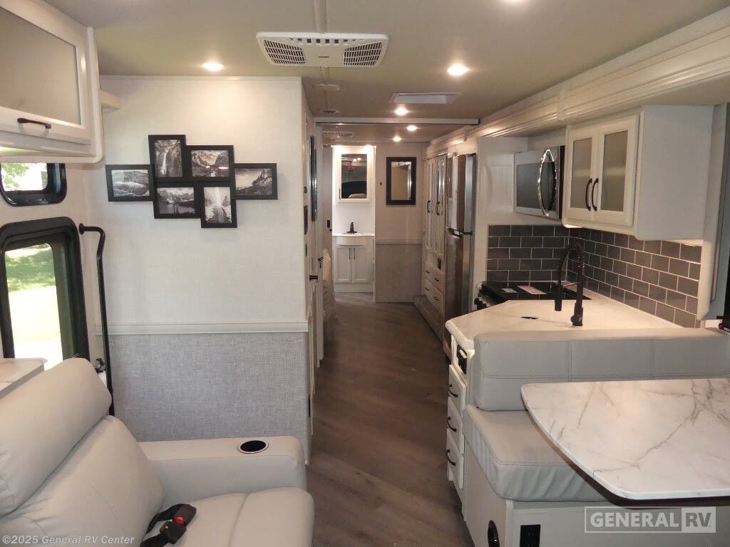 Call now about this 2025 Holiday Rambler Eclipse 32S! 2025 Holiday Rambler Eclipse 32S - New Class A For Sale by General RV Center in Dover, Florida