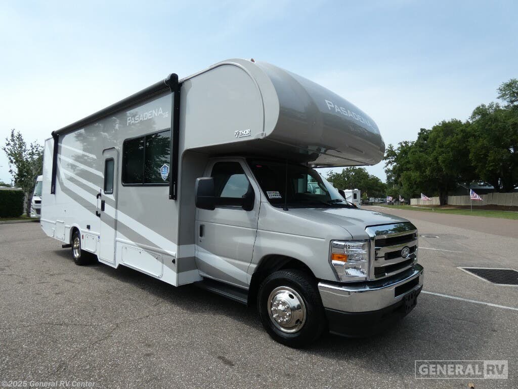 Email now about this 2026 Thor Motor Coach Pasadena SE29! New 2026 Thor Motor Coach Pasadena SE29 available in Dover, Florida