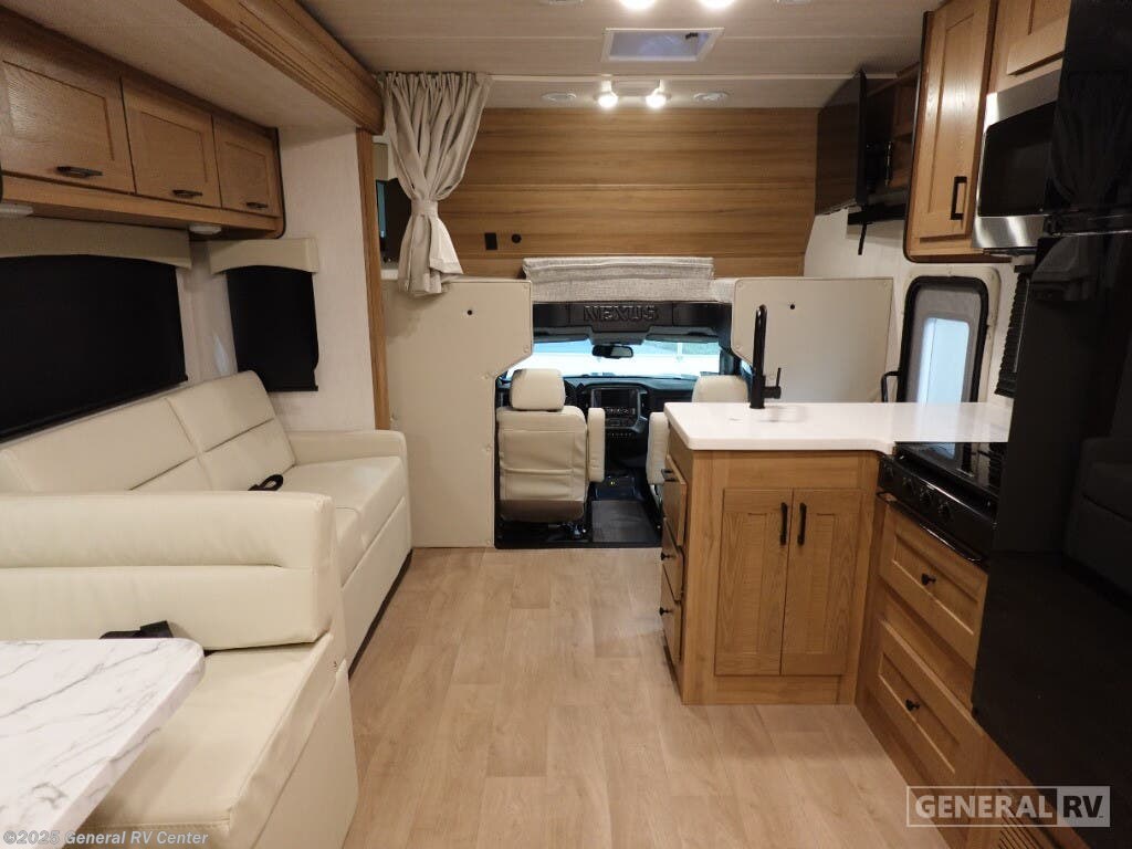 New 2025 Nexus Rebel 28R available in Dover, Florida