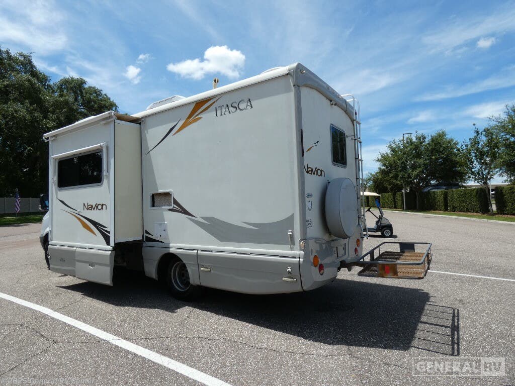 Used 2008 Winnebago Navion 24J-1SL available in Dover, Florida