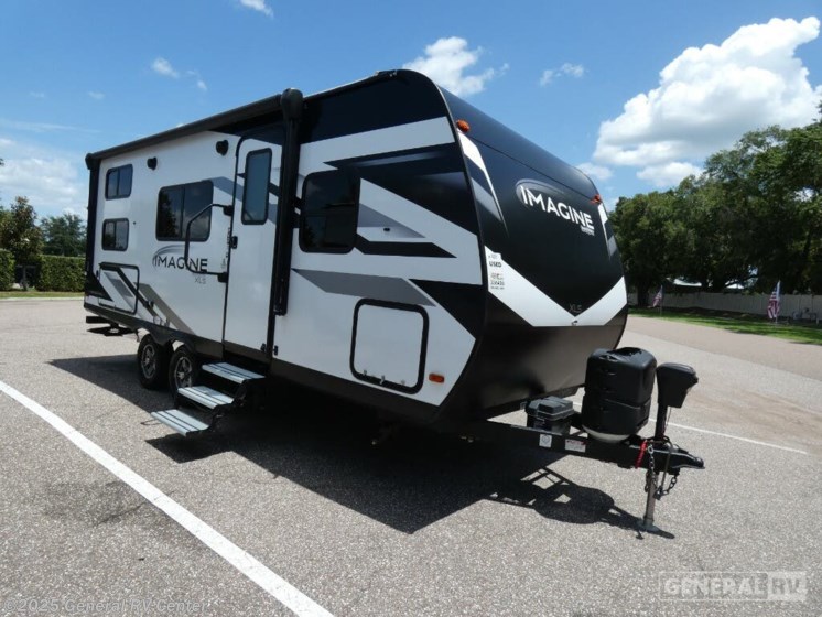 Email now about this 2022 Grand Design Imagine XLS 21BHE! Used 2022 Grand Design Imagine XLS 21BHE available in Dover, Florida