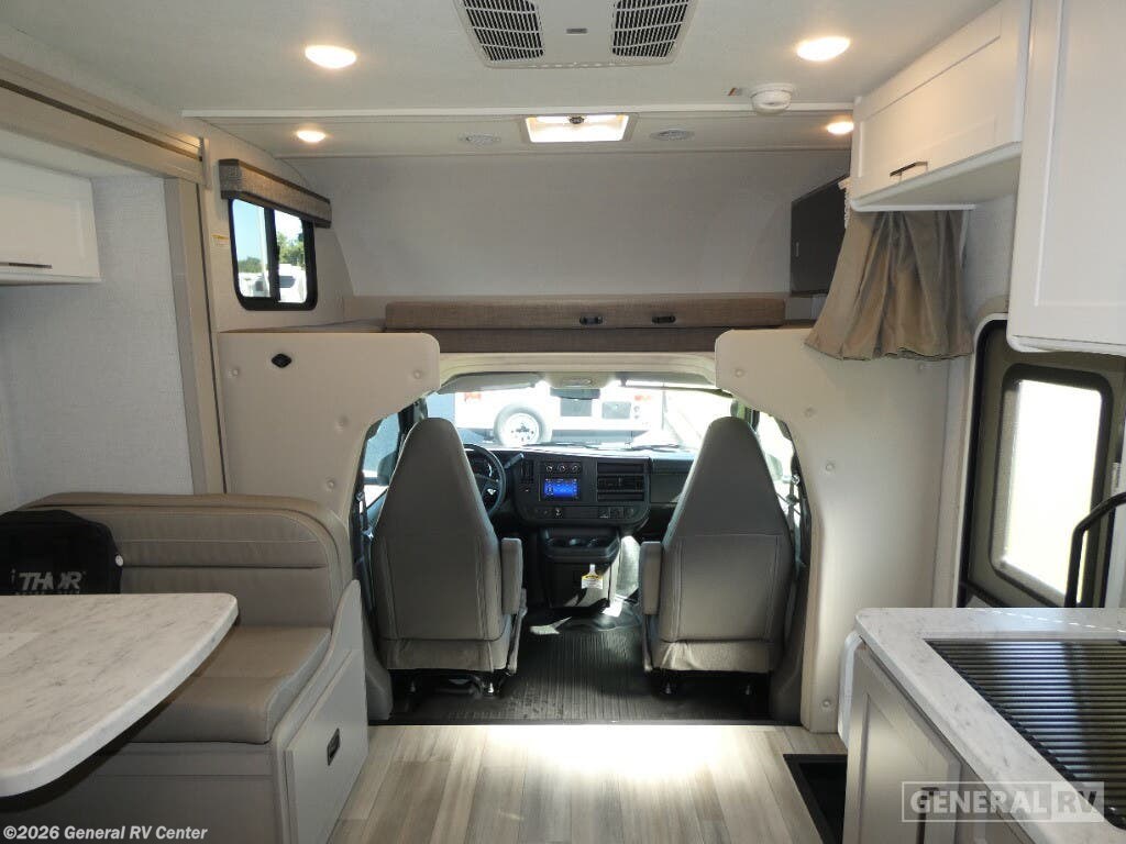 New 2026 Thor Motor Coach Pasadena SZ25 available in Dover, Florida