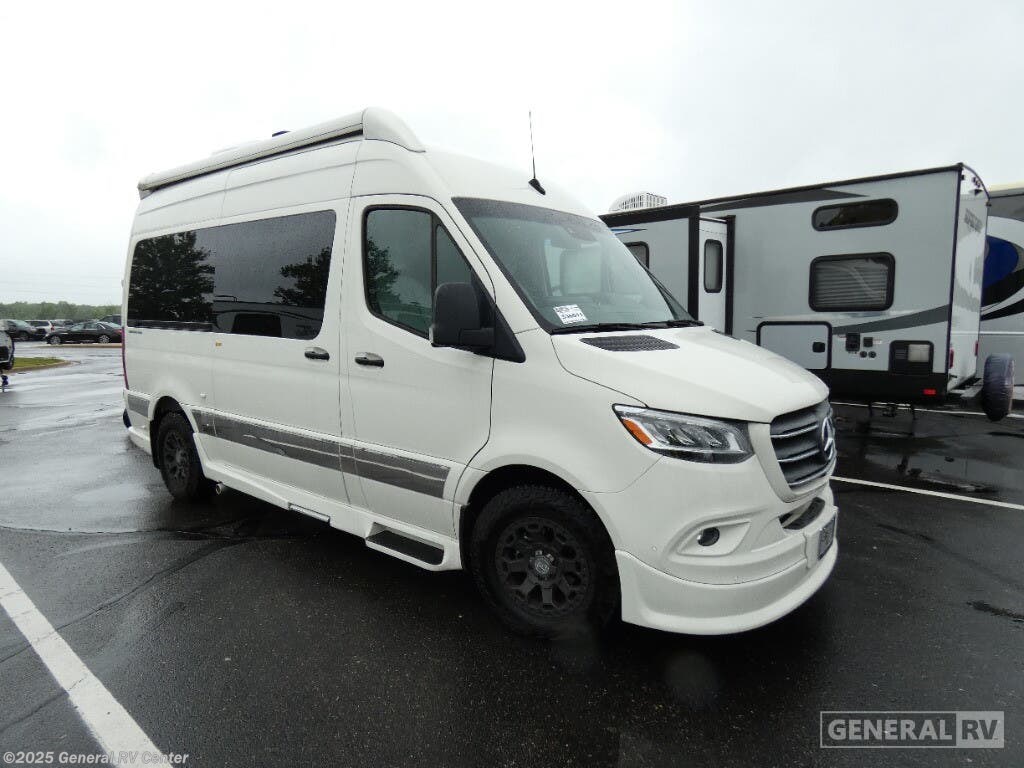 Email now about this 2024 Grech RV Turismo-ion TOUR! Used 2024 Grech RV Turismo-ion TOUR available in Dover, Florida