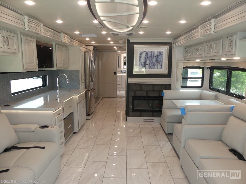 Call now about this 2026 Fleetwood Discovery 38W! 2026 Fleetwood Discovery 38W - New Class A For Sale by General RV Center in Dover, Florida