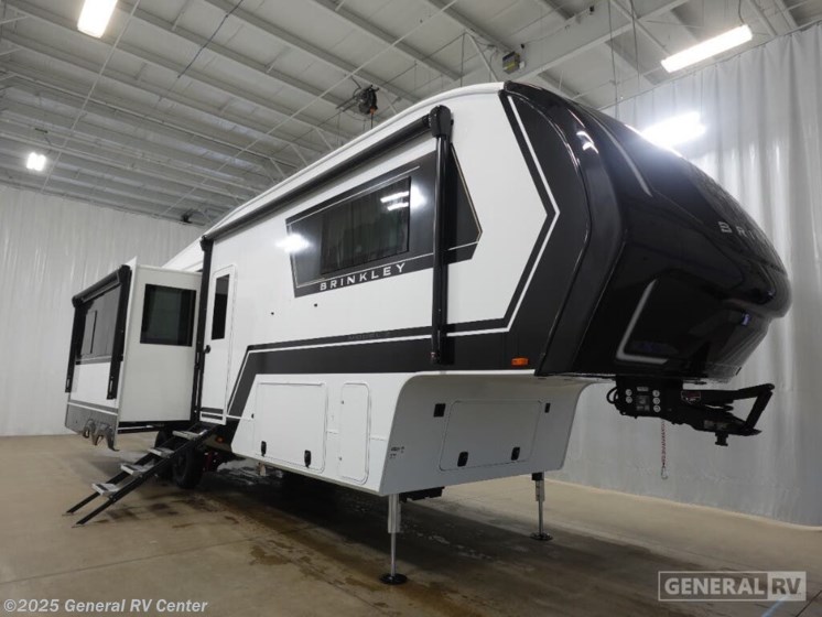 Email now about this 2026 Brinkley RV Model Z 3100! New 2026 Brinkley RV Model Z 3100 available in Dover, Florida