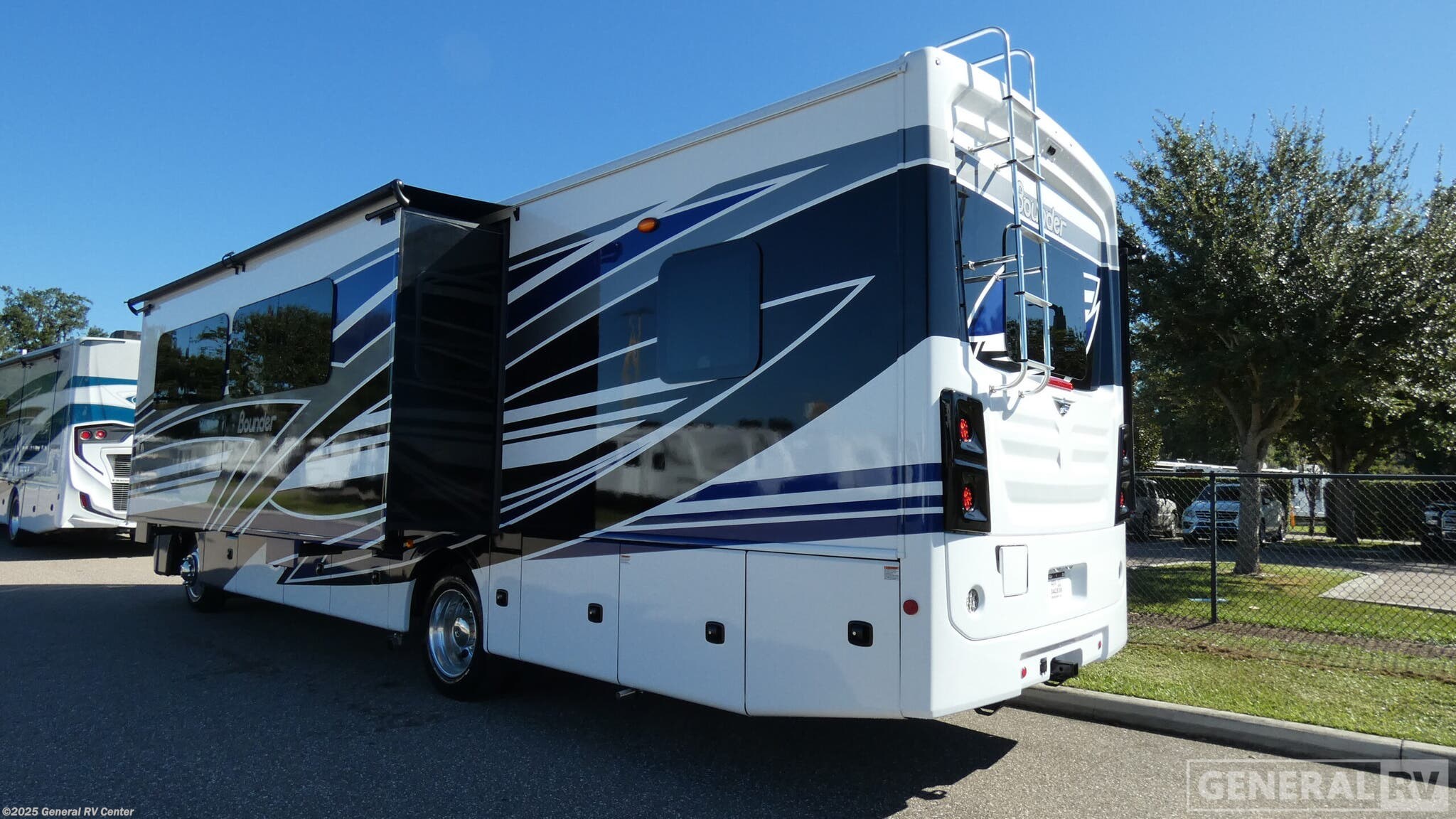 Contact us now about this 2026 Fleetwood Bounder 33C! 2026 Bounder 33C by Fleetwood from General RV Center in Dover, Florida
