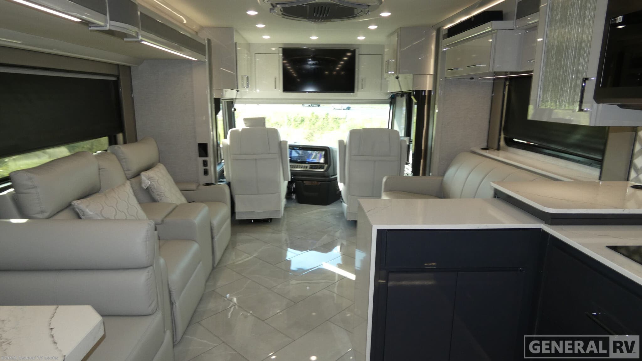 New 2026 American Coach American Eagle 45K available in Dover, Florida