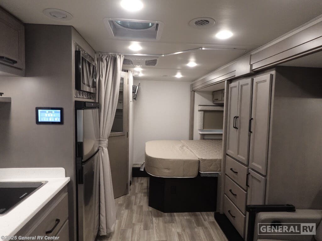 Call now about this 2025 Fleetwood Insight 25Q-L! 2025 Fleetwood Insight 25Q-L - New Class C For Sale by General RV Center in Dover, Florida