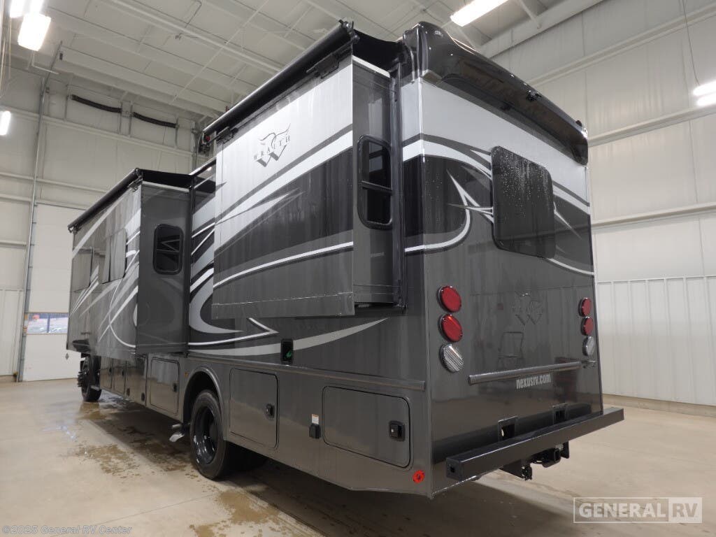 New 2026 Nexus Wraith 32F available in Dover, Florida