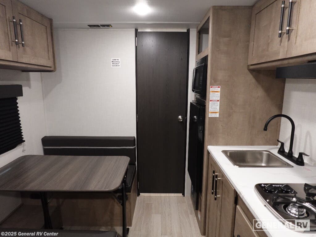 Call now about this 2026 Keystone Springdale 1700FQ! 2026 Keystone Springdale 1700FQ - New Travel Trailer For Sale by General RV Center in Dover, Florida